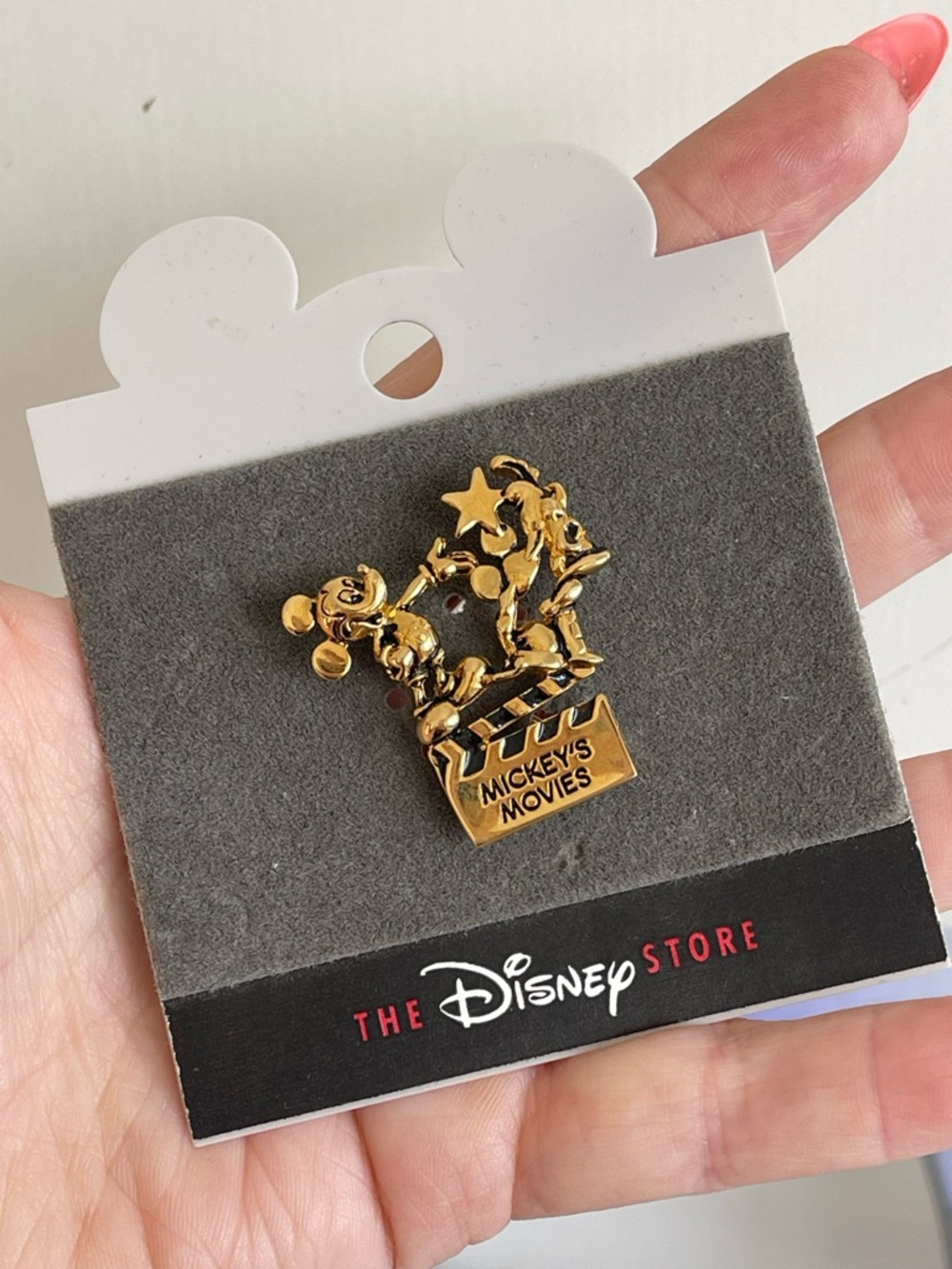 Vintage DISNEY Mickey & Co NAPIER Mickey's Movies Pin Brooch Gold Tone Mouse Hat